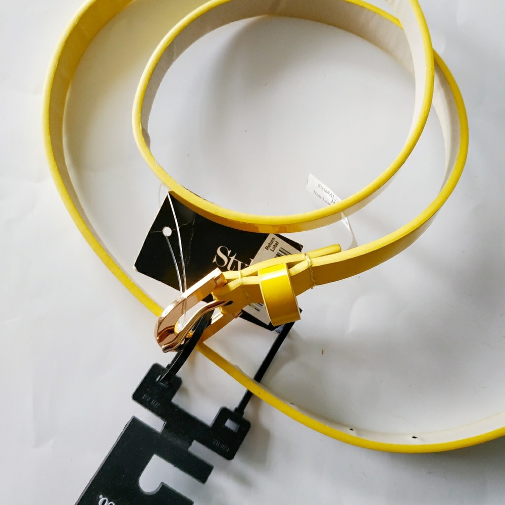 NWT Style & Co Bright Yellow Belt